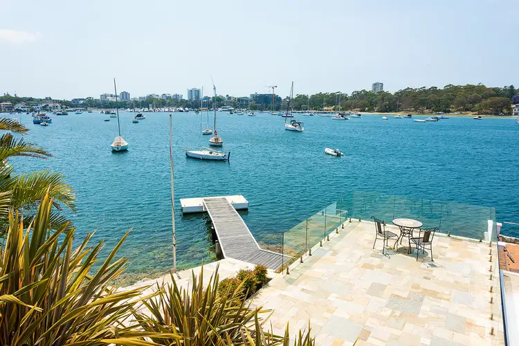 4 Hazel Place, Burraneer NSW 2230