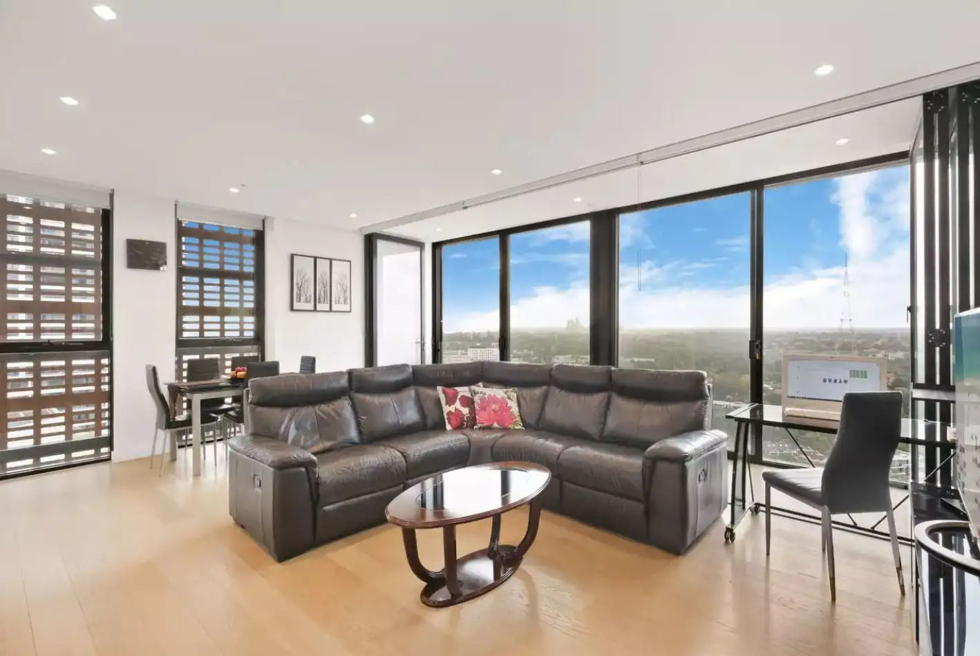 Main view of Homely apartment listing, Level 6/610/10 Atchison Street, St Leonards NSW 2065