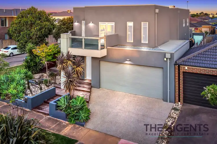 18 Bushlark Crescent, Williams Landing VIC 3027