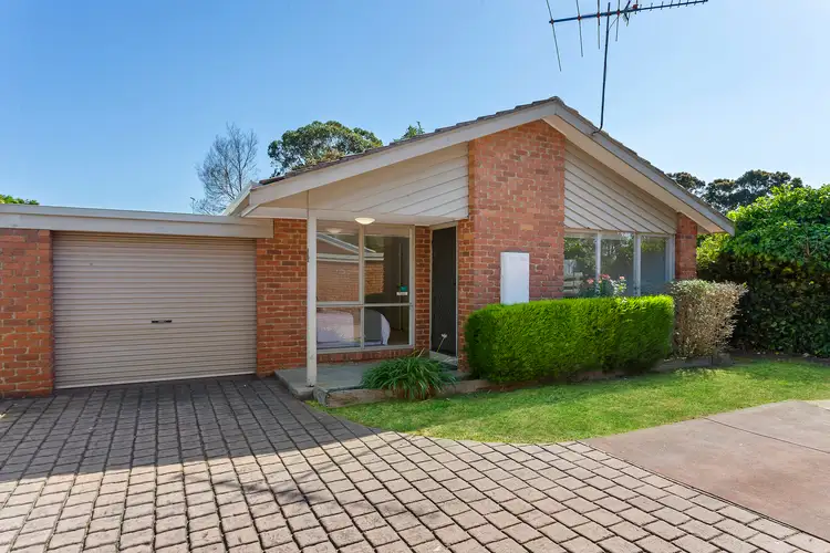 4/12 Young Street, Epping VIC 3076