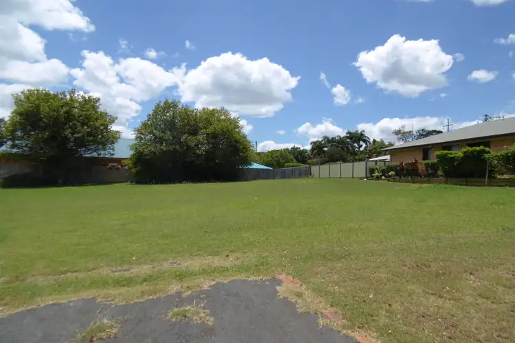 9 Canecutter Court, Childers QLD 4660