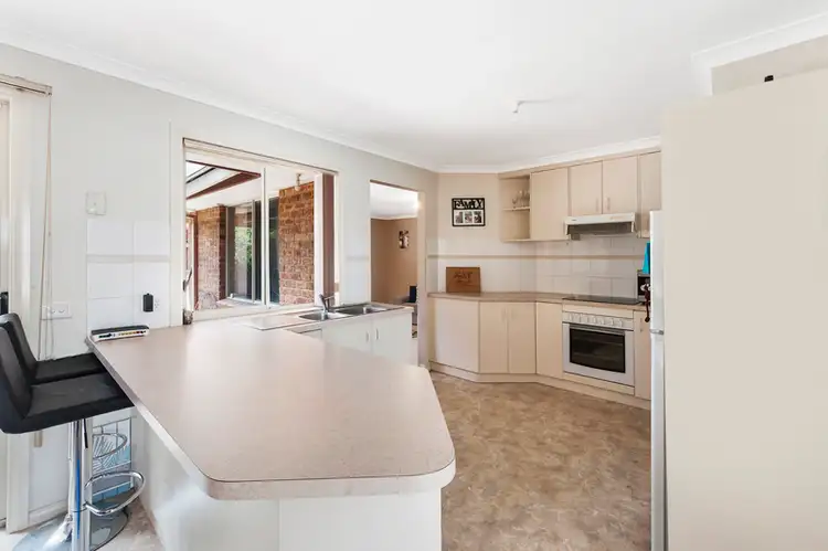 Fifth view of Homely house listing, 5 Brassie Street, Wodonga VIC 3690