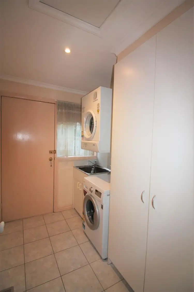 Seventh view of Homely house listing, 32 Sandalwood Drive, Narre Warren VIC 3805
