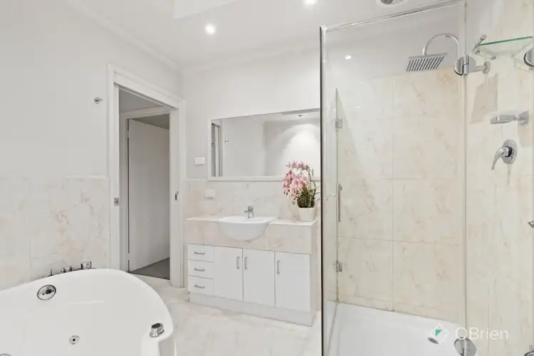 Fifth view of Homely house listing, 4 Taldra Crescent, Seaford VIC 3198