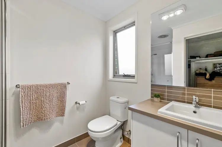 Sixth view of Homely house listing, 4 Orton Crescent, Maddingley VIC 3340