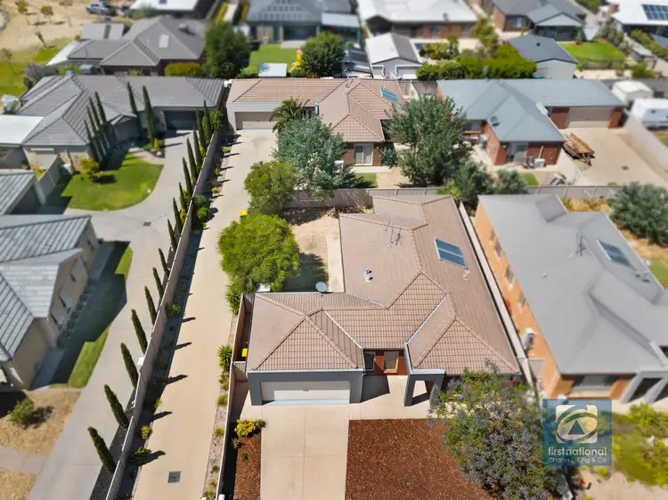 1 & 2/37 Wearne Road, Echuca VIC 3564