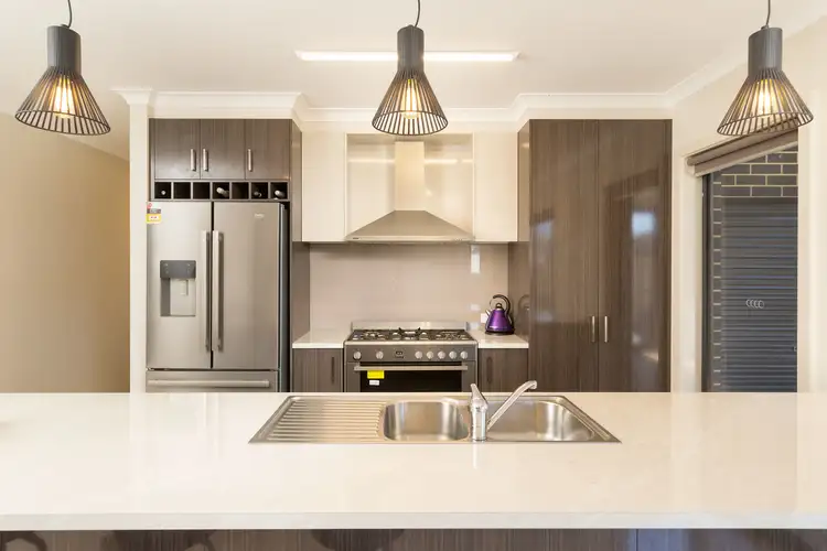 Fourth view of Homely house listing, 9 Gurney Crescent, Wodonga VIC 3690