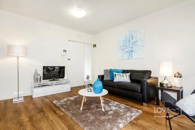 Second view of Homely unit listing, 5/4 Dundas Street, Thornbury VIC 3071