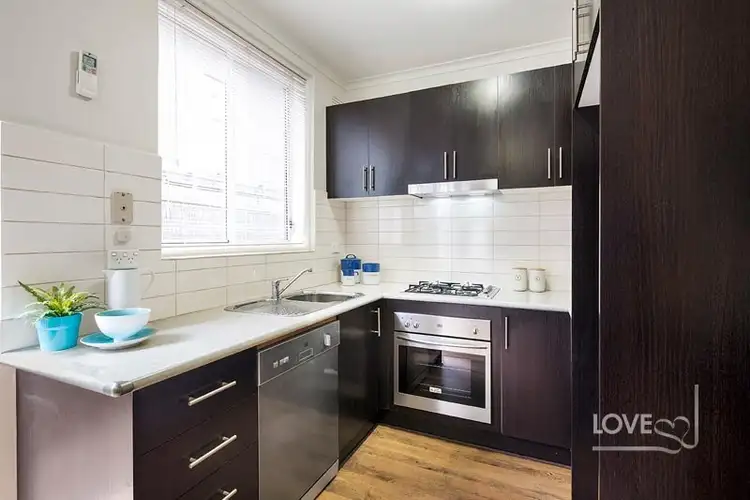 Third view of Homely unit listing, 5/4 Dundas Street, Thornbury VIC 3071