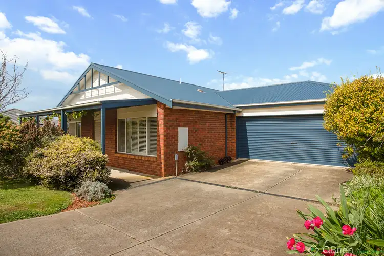 11 Manna Gum Drive, Cowes VIC 3922