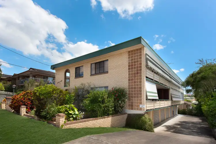 2/53 Nicklin Street, Coorparoo QLD 4151