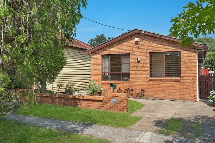 10 Lawson Street, Hamilton NSW 2303