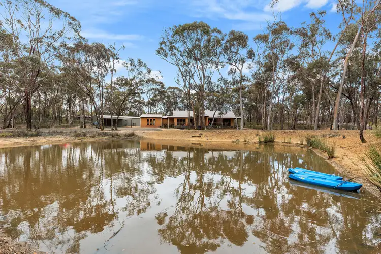 166 Bennetts Road, Junortoun VIC 3551