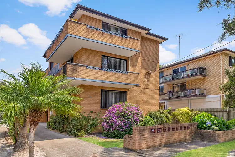 Fourth view of Homely apartment listing, 6/18 Lismore Avenue, Dee Why NSW 2099