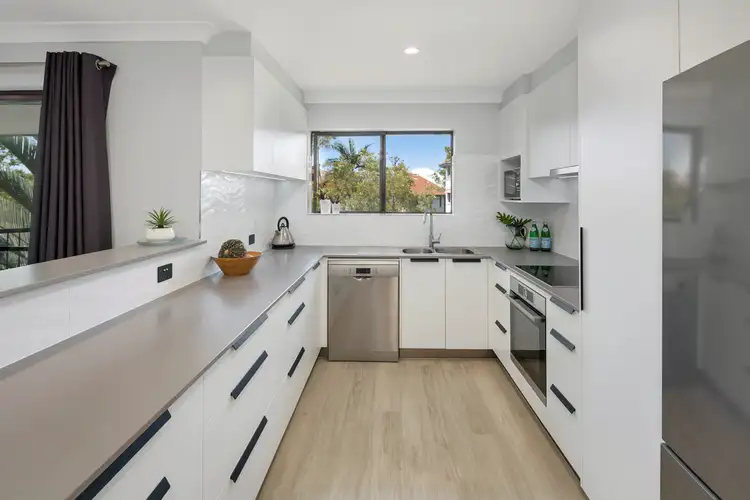 8/37 Alexandra Avenue, Taringa QLD 4068