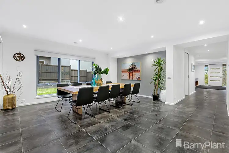 Sixth view of Homely house listing, 7 Edgecliffe Court, Bundoora VIC 3083