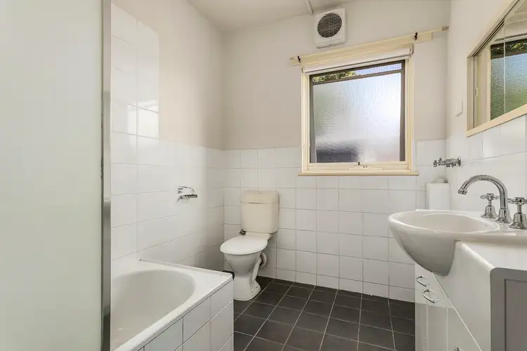 Sixth view of Homely apartment listing, 1/7 Violet Street, Essendon VIC 3040