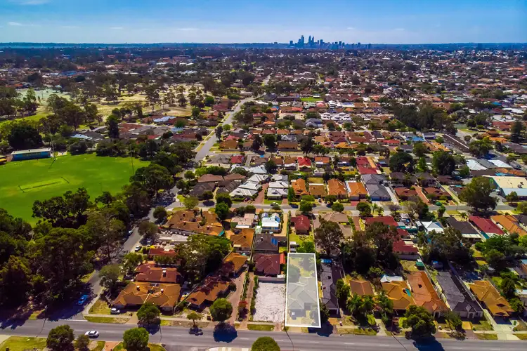 15 Wyong Road, Bentley WA 6102