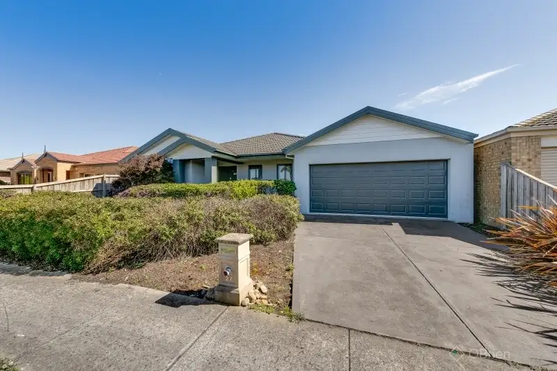 Main view of Homely house listing, 27 Flametree Circuit, Cranbourne VIC 3977
