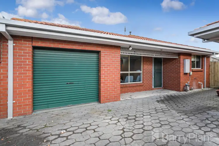 Main view of Homely unit listing, 2/3 Waratah Avenue, Tullamarine VIC 3043