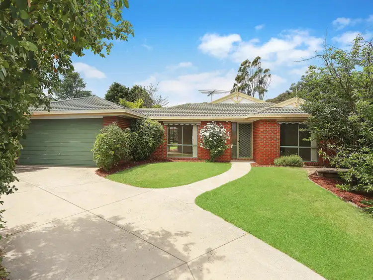 Second view of Homely house listing, 2 Sirius Court, Yallambie VIC 3085