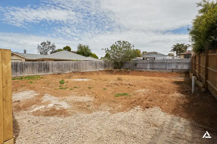 19B Henrietta Street, Warragul VIC 3820