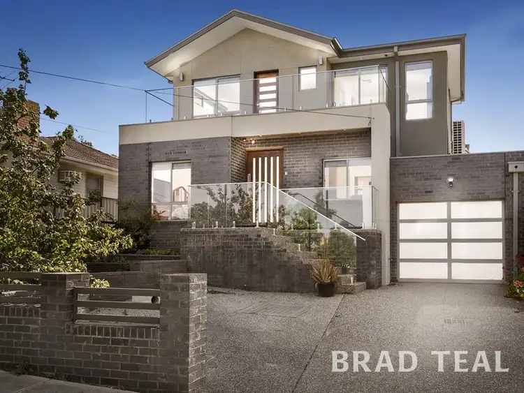 1/9 Esmale Street, Strathmore VIC 3041