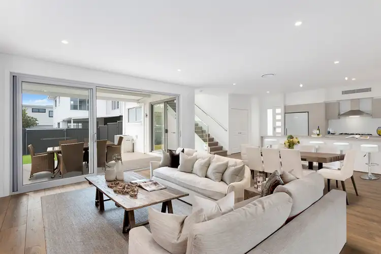 37 Cook Street, Caringbah South NSW 2229