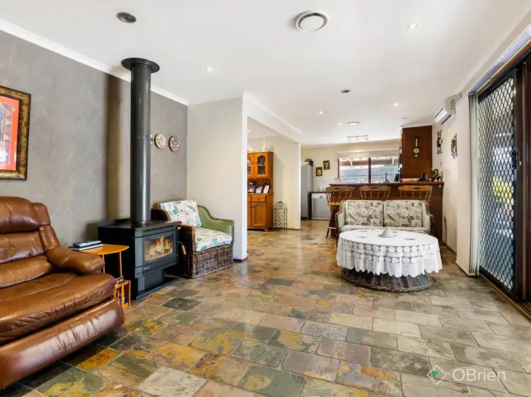 Fourth view of Homely house listing, 5 Streeton Court, Skye VIC 3977