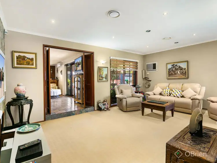 Fifth view of Homely house listing, 5 Streeton Court, Skye VIC 3977