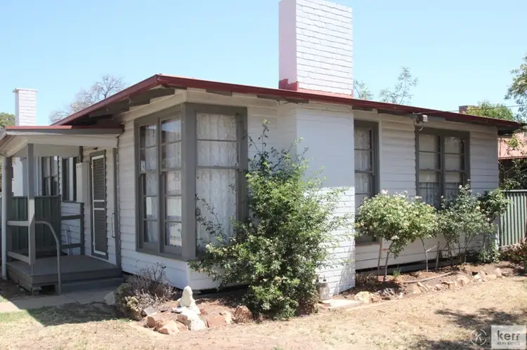 27 Charles Street, Cobram VIC 3644