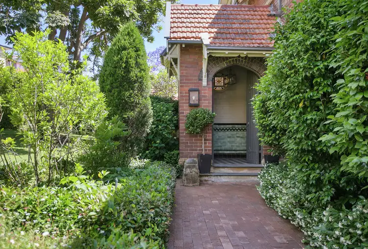 Third view of Homely apartment listing, 2/39 Shellcove Road, Neutral Bay NSW 2089