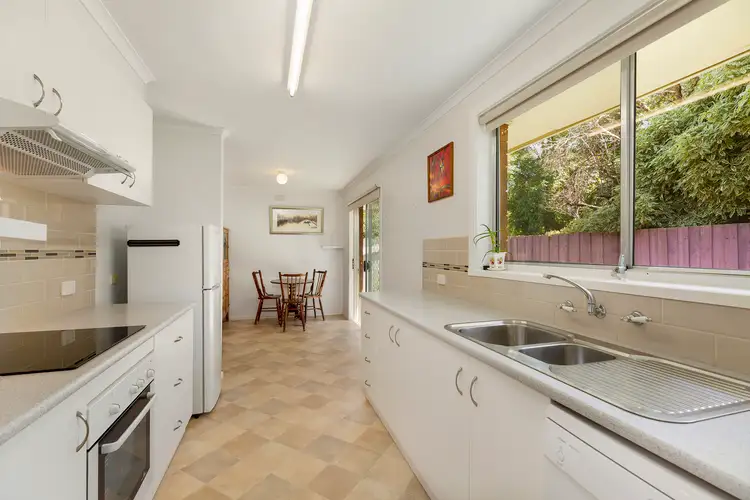 Fifth view of Homely unit listing, 4/54 Fersfield Road, Gisborne VIC 3437