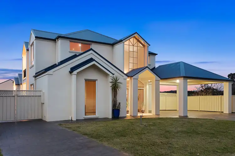 13 Manallack Street, Golden Square VIC 3555