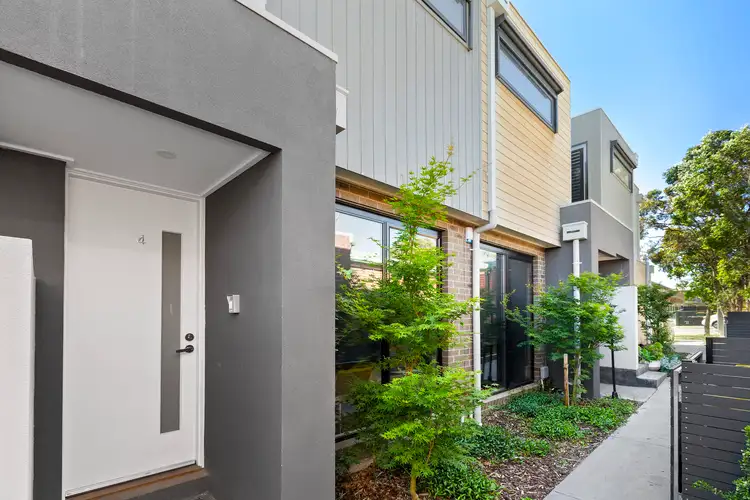 4/80 Collins Street, Thornbury VIC 3071