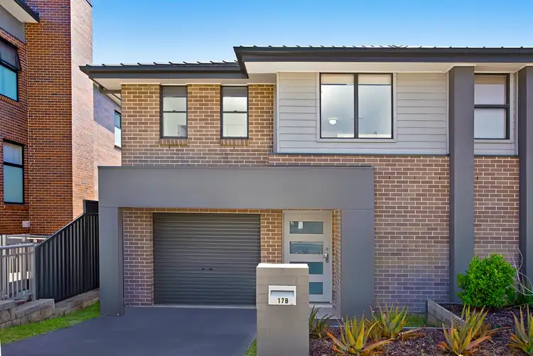 17b Cooee Avenue, Glenmore Park NSW 2745