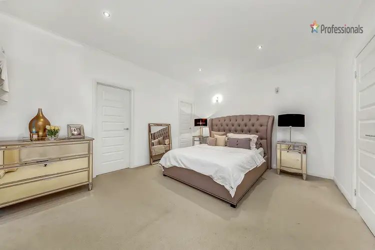 Sixth view of Homely house listing, 10 Lawson Place, Burnside Heights VIC 3023