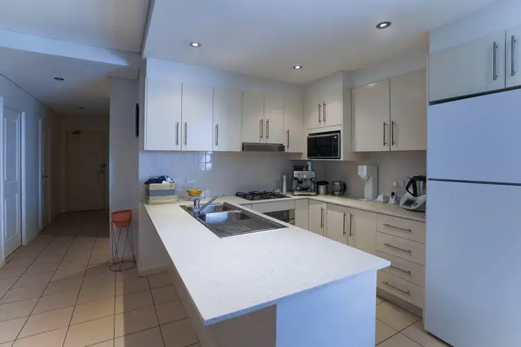 Third view of Homely apartment listing, 26/10 Oaks Avenue, Dee Why NSW 2099