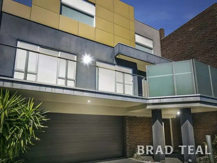 Sixth view of Homely townhouse listing, 2B Valley View Court, Niddrie VIC 3042