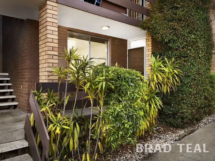 2/170 Waterloo Road, Oak Park VIC 3046