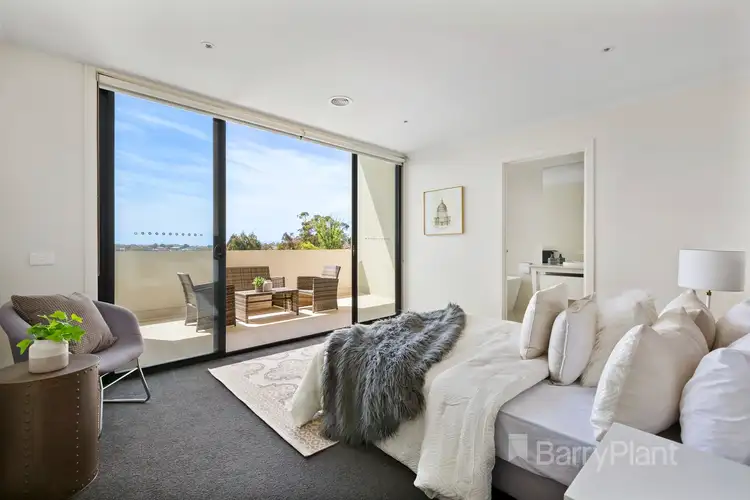 Fourth view of Homely townhouse listing, 10 Bradford Ridge, Bundoora VIC 3083