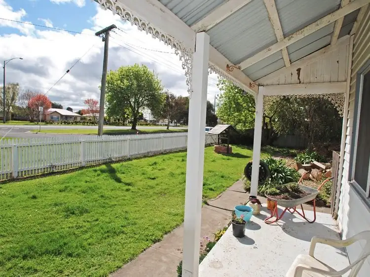 Fifth view of Homely house listing, 2 Edgar Street, Heywood VIC 3304