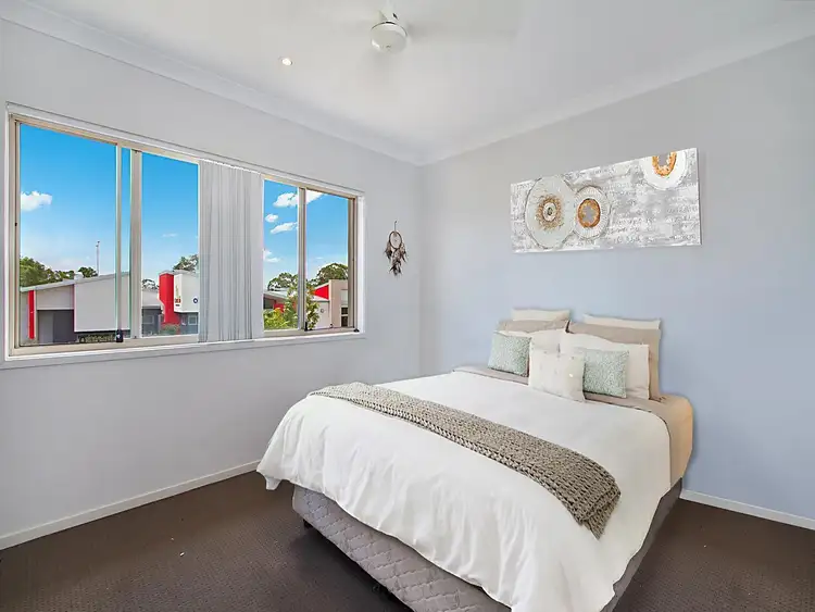 Fifth view of Homely semi-detached listing, 33 Gunther Avenue, Coomera QLD 4209