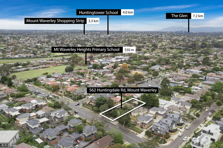 Fourth view of Homely house listing, 562 Huntingdale Road, Mount Waverley VIC 3149