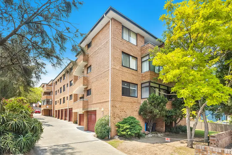 Third view of Homely apartment listing, 6/60 Campbell Street, Wollongong NSW 2500