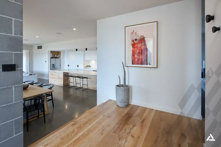 Second view of Homely house listing, 5 Manningham Court, Warragul VIC 3820