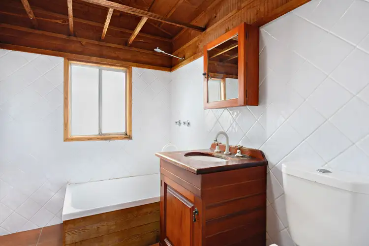 Fifth view of Homely house listing, 2 Barnard Crescent, Toukley NSW 2263