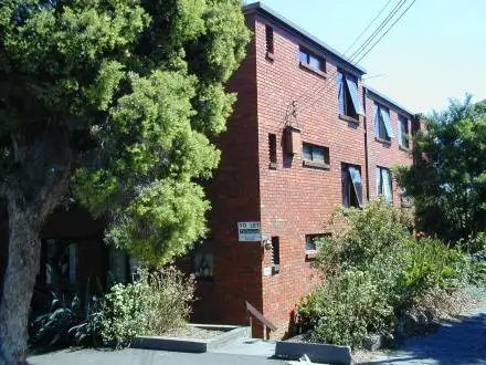 10/26 Brougham Street