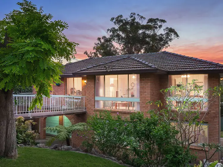 2 Maple Street, Lugarno NSW 2210