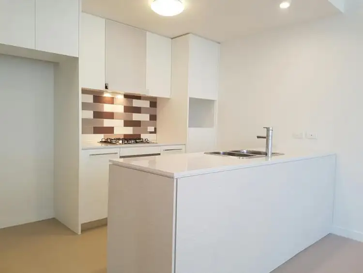 302/60 Charlotte Street